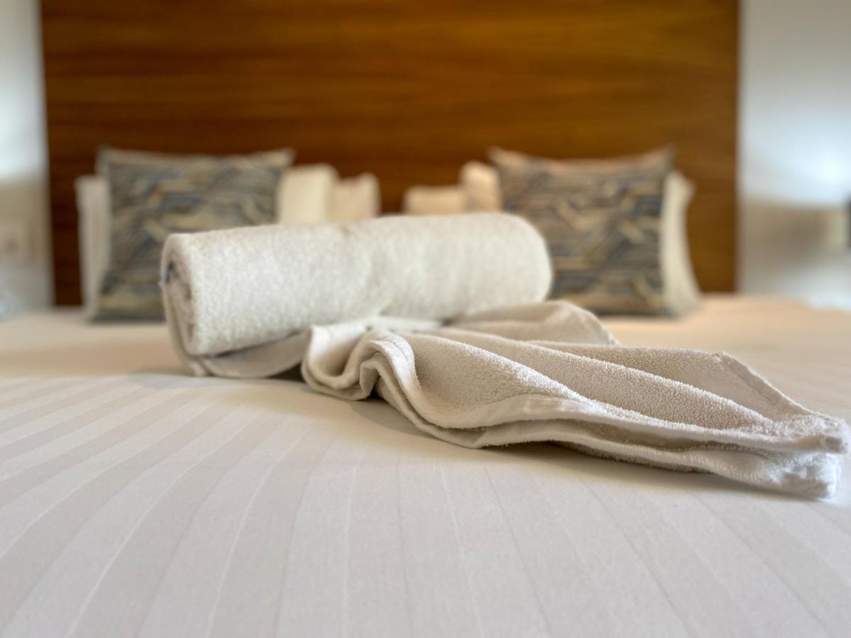 Big Studio At Kaab By The Beach With Roof Top Pool, Sauna And Jacuzzi Near Paseo Del Carmen Mall Плая-дель-Кармен Экстерьер фото