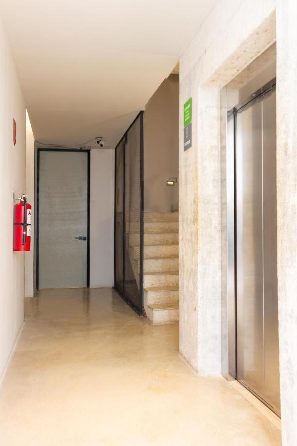 Big Studio At Kaab By The Beach With Roof Top Pool, Sauna And Jacuzzi Near Paseo Del Carmen Mall Плая-дель-Кармен Экстерьер фото